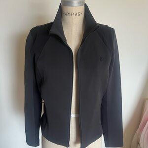 New Lululemon  Women's Wind Resistant Golf Jacket Sz 8